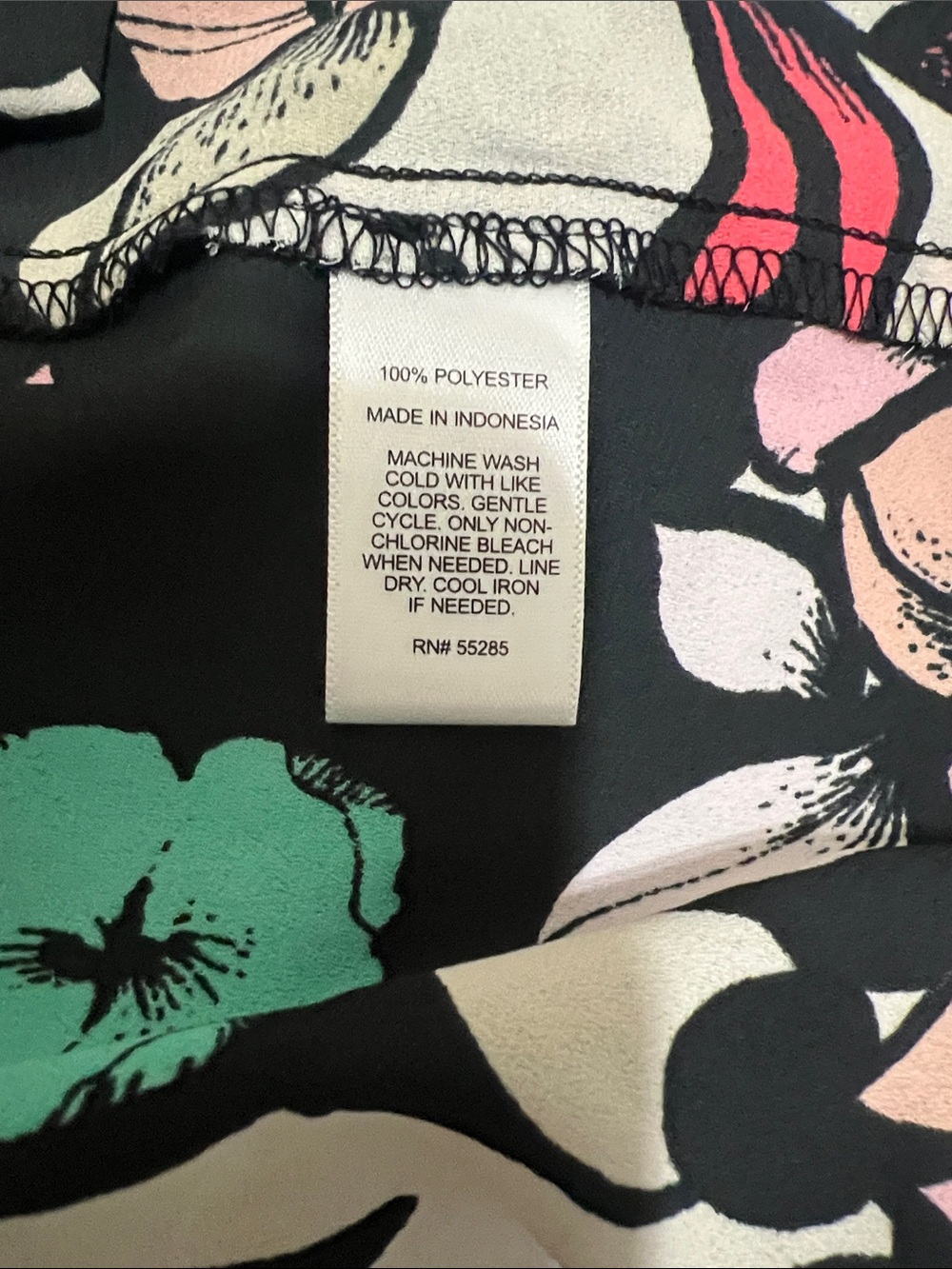 Express Floral Button-Down Shirt in Black, Teal, Coral, Pink - Picture 5 of 5